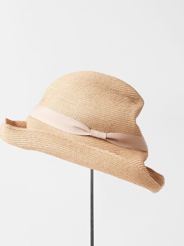 BOXED HAT ICONIC